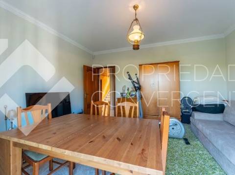 Moradia Isolada T5 com piscina - Azeitão