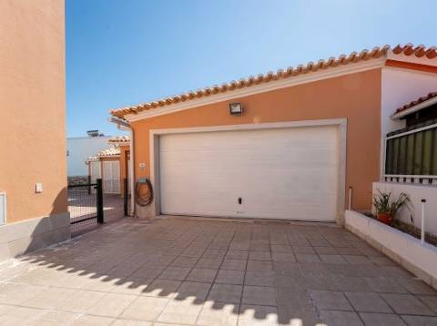 Moradia Isolada T5 com piscina - Azeitão