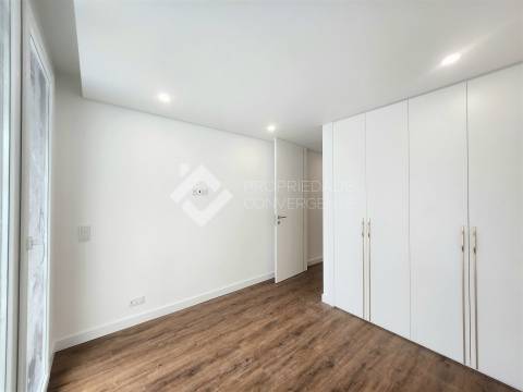 Moradia Isolada T3 com piscina - Azeitão