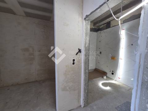 Apartamento T4 - Coina