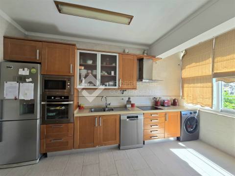 Apartamento T2 - Azeitão