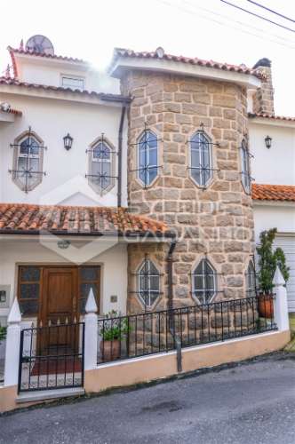 Moradia Isolada T8 Venda em Cantar-Galo e Vila do Carvalho,Covilhã