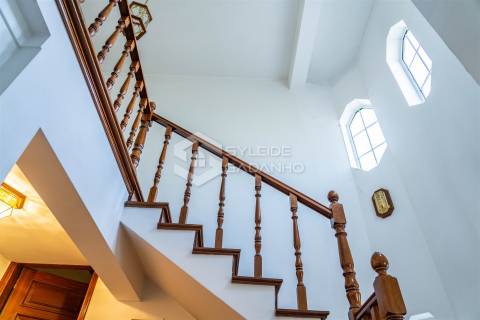 Moradia Isolada T8 Venda em Cantar-Galo e Vila do Carvalho,Covilhã