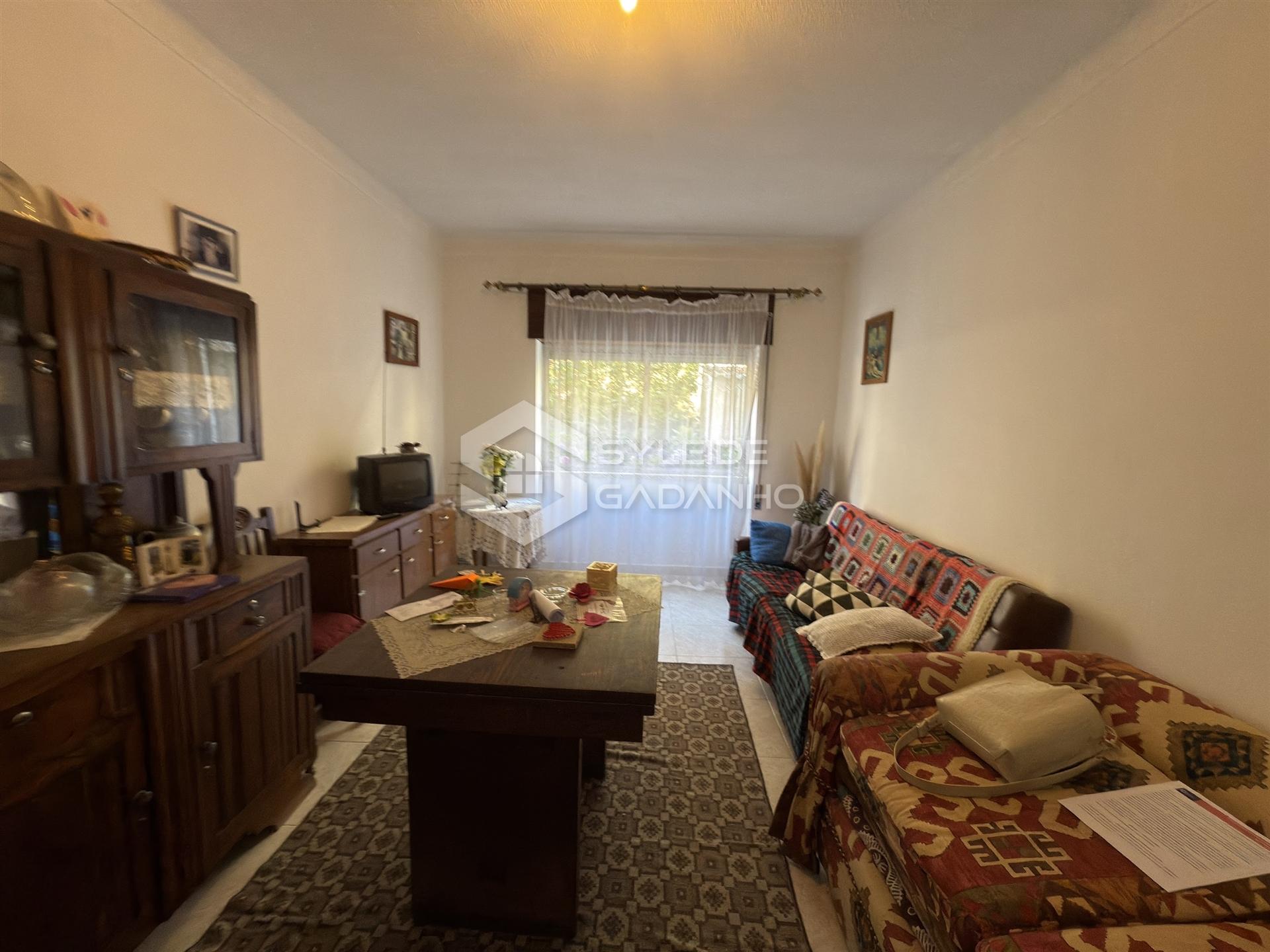 APARTAMENTO T2 COM LOGRADOURO PARA VENDA NA COVILHÃ