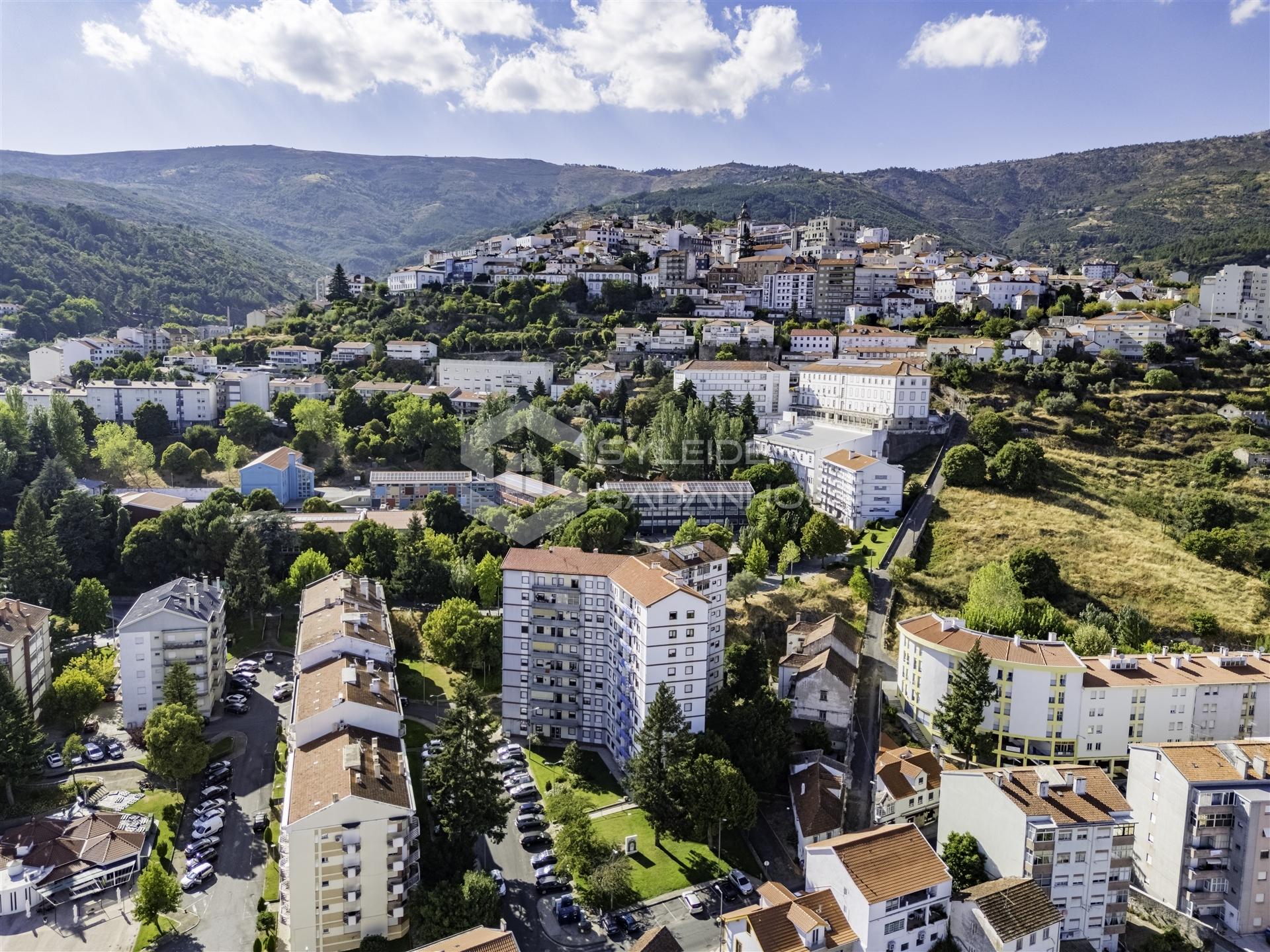 Apartamento T3 à Venda na Covilhã - Bloco Estrela