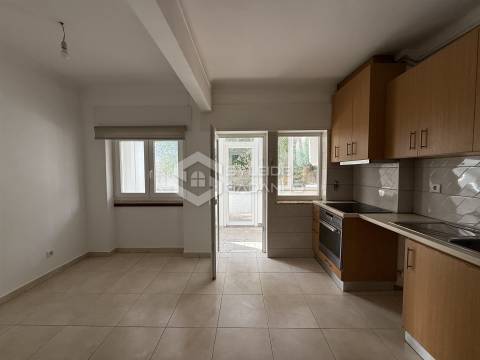 Apartamento T4 para ARRENDAMENTO na Covilhã