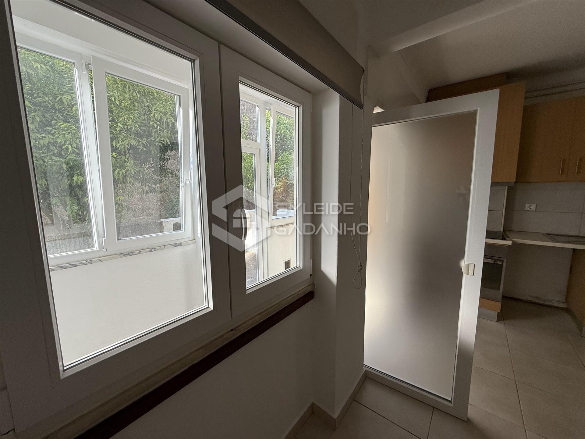 Apartamento T4 para ARRENDAMENTO na Covilhã