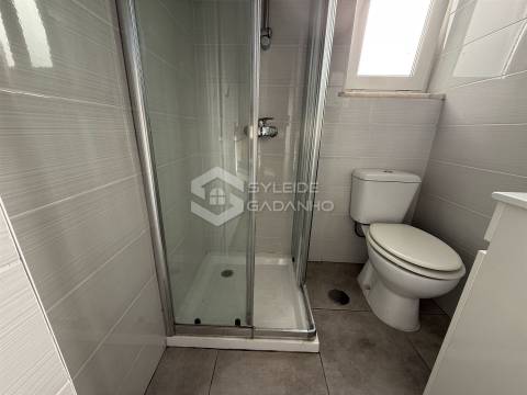 Apartamento T4 para ARRENDAMENTO na Covilhã