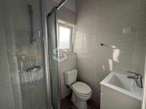 Apartamento T4 para ARRENDAMENTO na Covilhã