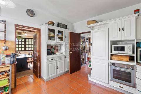 Moradia Rústica T5 Venda em Tortosendo,Covilhã