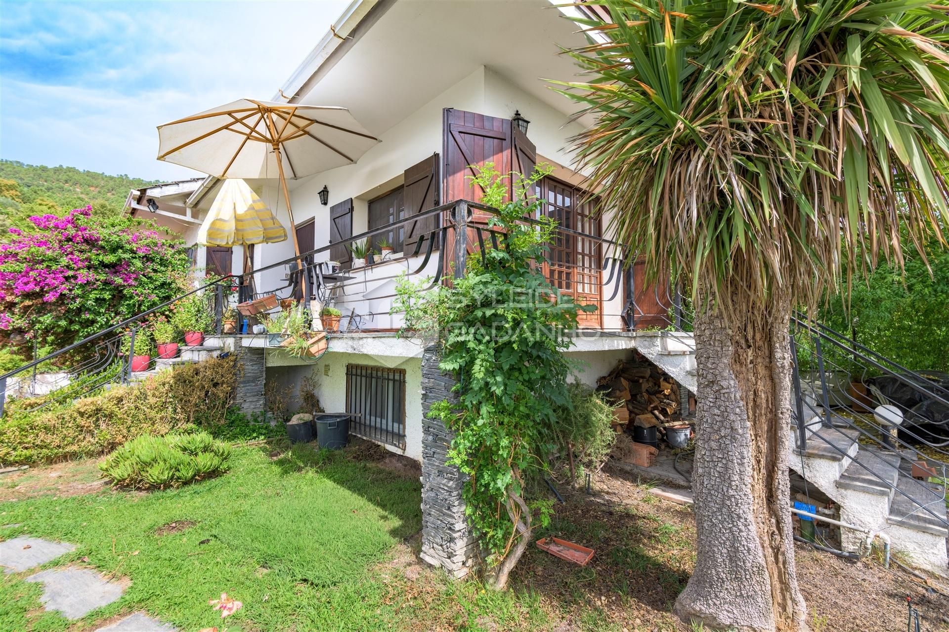 Moradia Rústica T5 Venda em Tortosendo,Covilhã