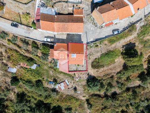 Prédio T4 Venda em Tortosendo,Covilhã