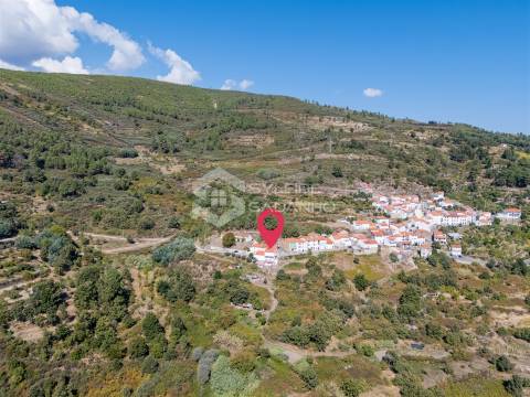 Prédio T4 Venda em Tortosendo,Covilhã