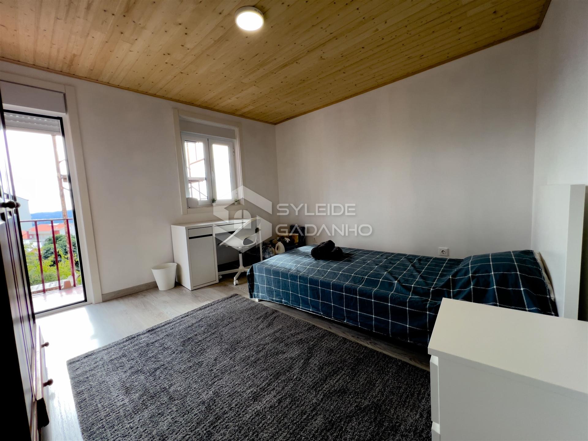 Quarto T3 Arrendamento em Covilhã e Canhoso,Covilhã