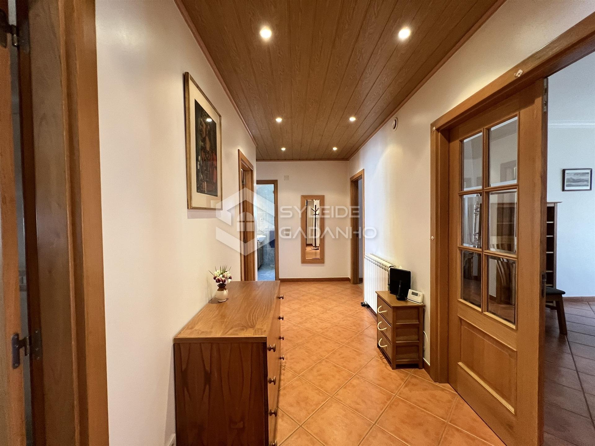 Apartamento T3 Arrendamento em Fundão, Valverde, Donas, Aldeia de Joanes e Aldeia Nova do Cabo,Fundão