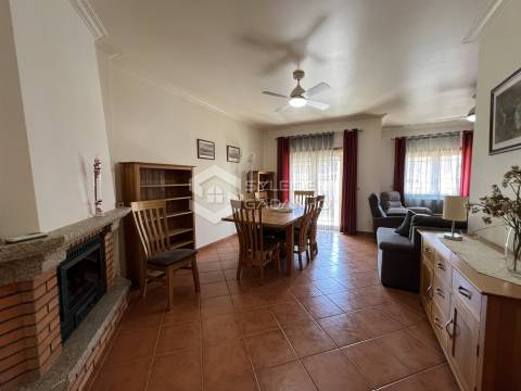 Apartamento T3 Arrendamento em Fundão, Valverde, Donas, Aldeia de Joanes e Aldeia Nova do Cabo,Fundão