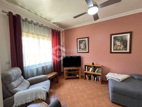 Apartamento T3 Arrendamento em Fundão, Valverde, Donas, Aldeia de Joanes e Aldeia Nova do Cabo,Fundão