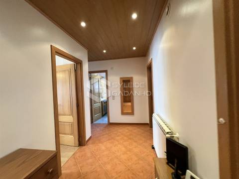 Apartamento T3 Arrendamento em Fundão, Valverde, Donas, Aldeia de Joanes e Aldeia Nova do Cabo,Fundão