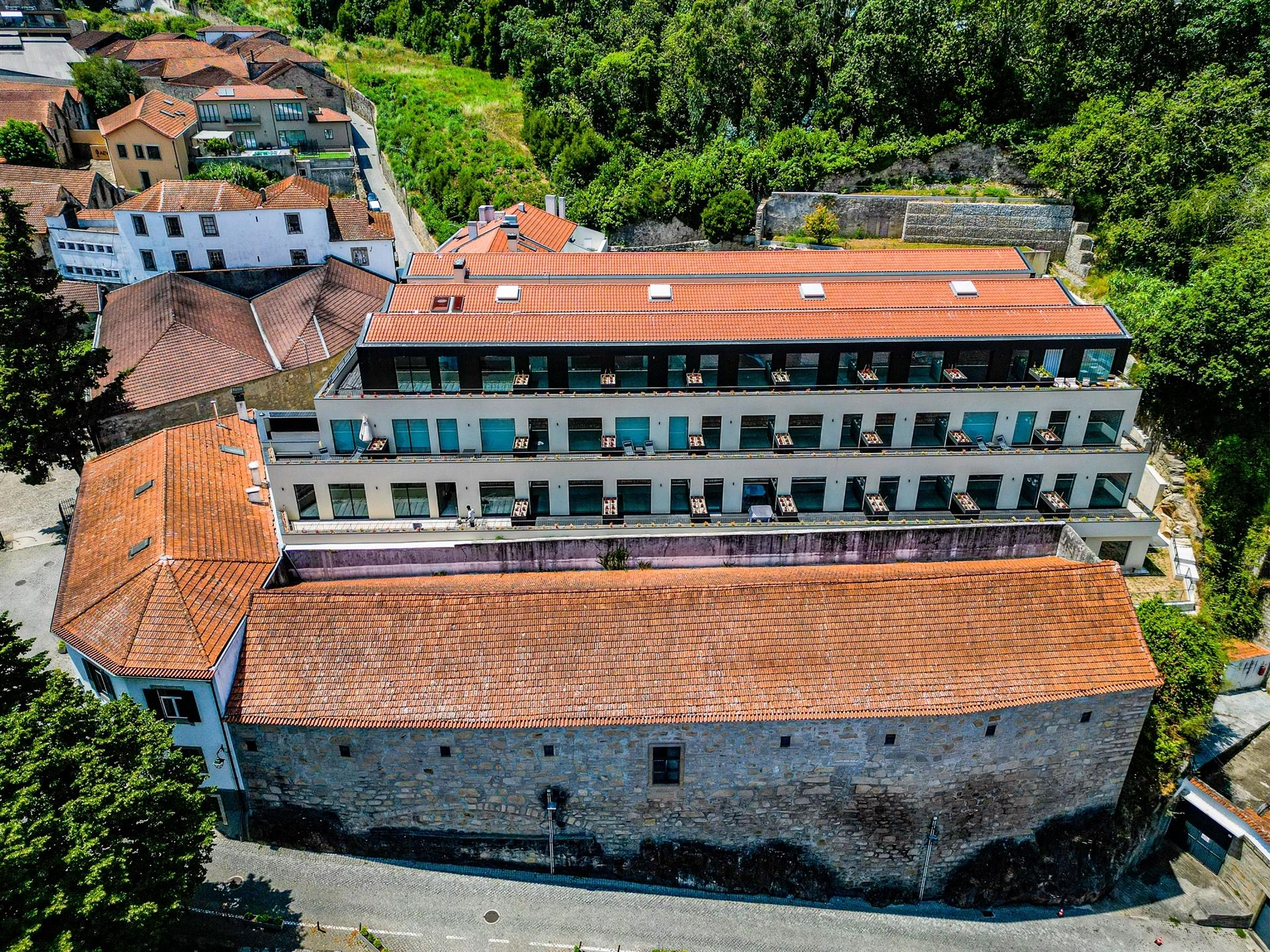 Apartamento T2 com vista para o Rio Douro