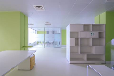 Escritório em Gaia, no Edifício do ISLA, com rendimento