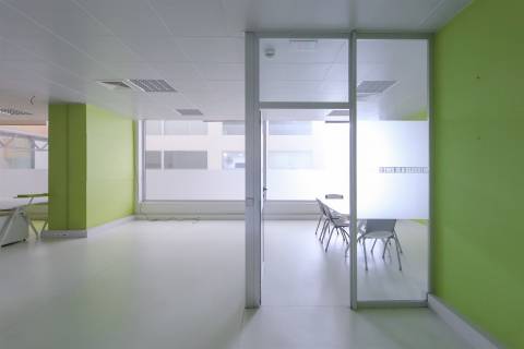 Escritório em Gaia, no Edifício do ISLA, com rendimento