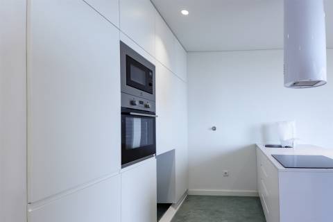 Arrendamento - Varandas do Covelo - Apartamento T1