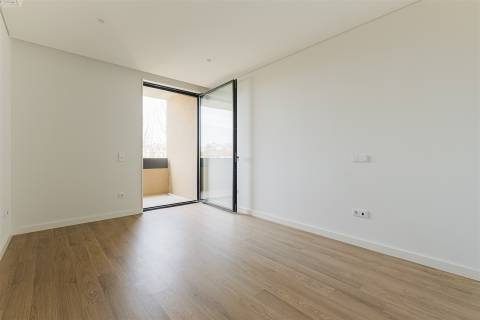 Arrendamento - Varandas do Covelo - Apartamento T1