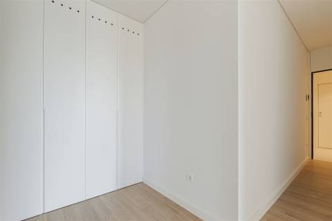 Arrendamento - Varandas do Covelo - Apartamento T1