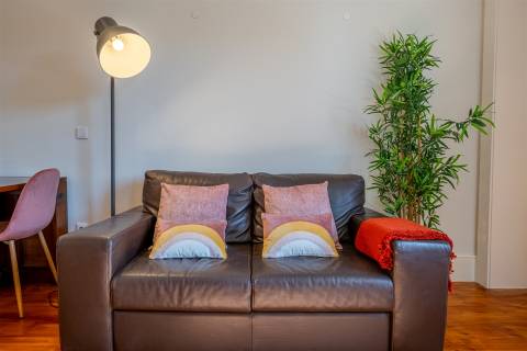 Oporto Studio Pool Oasis: Arrendamento Médio Prazo no Bonfim