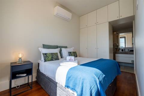 Oporto Studio Pool Oasis: Arrendamento Médio Prazo no Bonfim