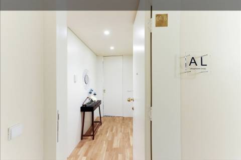 T0 com 1 quarto independente, na Baixa do Porto, com Licença AL