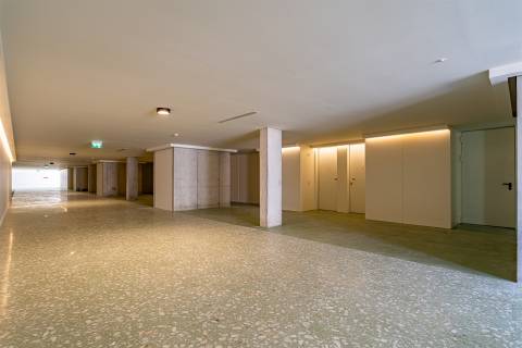 Apartamento T2 para Arrendamento, zona histórica de gaia, com piscina, spa e vista panorâmica