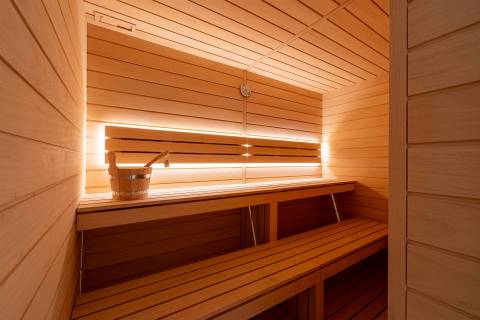 Apartamento T2 para Arrendamento, zona histórica de gaia, com piscina, spa e vista panorâmica