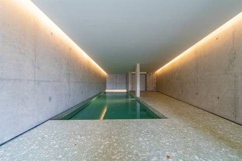 Apartamento T2 para Arrendamento, zona histórica de gaia, com piscina, spa e vista panorâmica