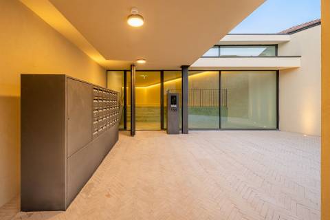 Apartamento T2 para Arrendamento, zona histórica de gaia, com piscina, spa e vista panorâmica