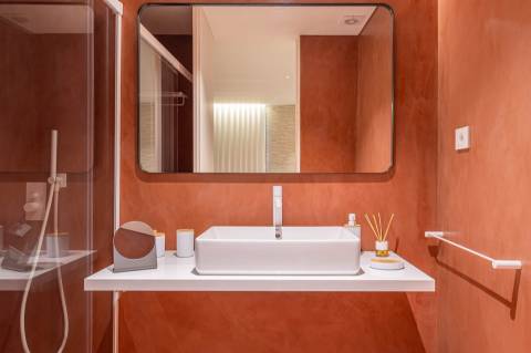 Apartamento T2 para Arrendamento, zona histórica de gaia, com piscina, spa e vista panorâmica