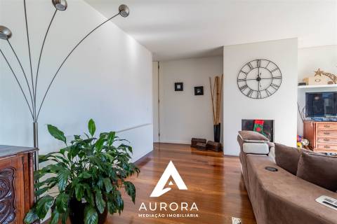 Apartamento T4 Venda em Mafamude e Vilar do Paraíso,Vila Nova de Gaia