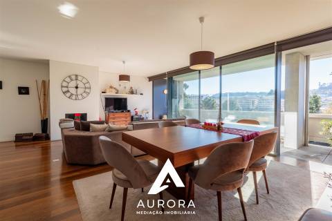Apartamento T4 Venda em Mafamude e Vilar do Paraíso,Vila Nova de Gaia