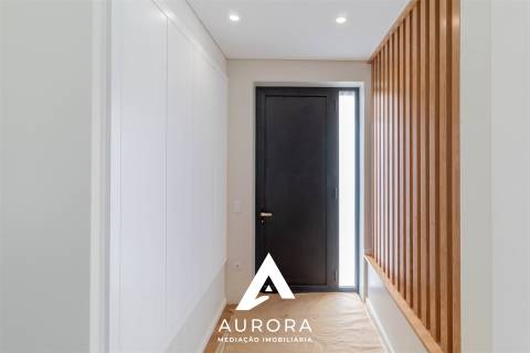 Moradia T4 Venda em Anta e Guetim,Espinho