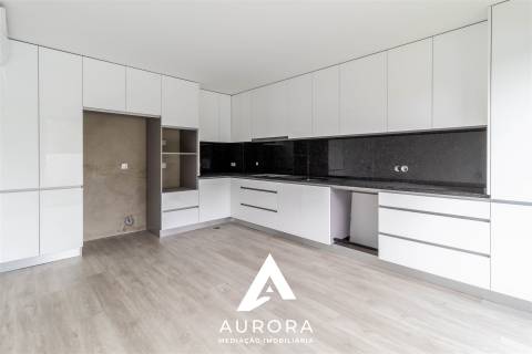 Moradia T4 Venda em Anta e Guetim,Espinho