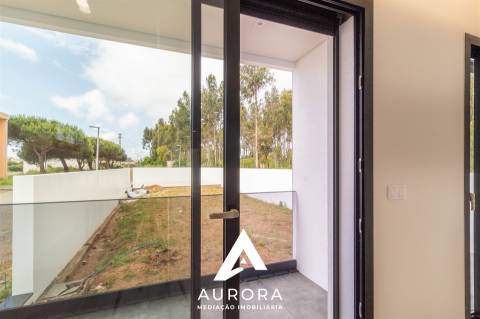 Moradia T4 Venda em Anta e Guetim,Espinho