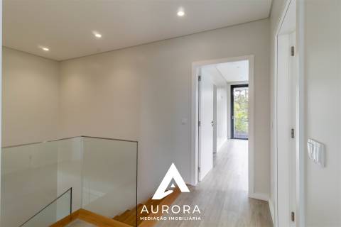 Moradia T4 Venda em Anta e Guetim,Espinho