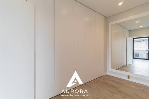 Moradia T4 Venda em Anta e Guetim,Espinho