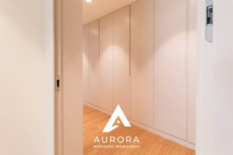 Apartamento T2 nascente/sul a 100 metros da praia de Espinho