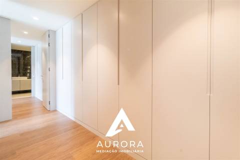 Apartamento T2 nascente/sul a 100 metros da praia de Espinho