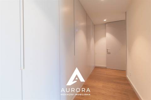 Apartamento T2 nascente/sul a 100 metros da praia de Espinho