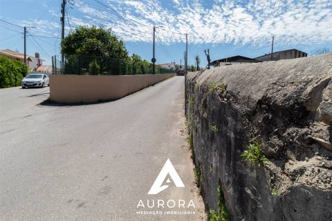 Terreno  Venda em Nogueira da Regedoura,Santa Maria da Feira