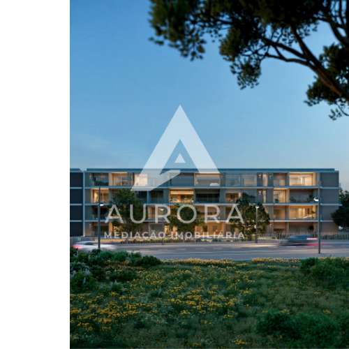 T2 S.Félix último piso vista mar varanda sul 3 lugares+arrumo