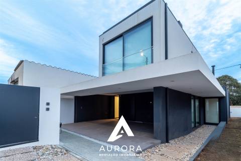 Moradia T3 Venda em São Félix da Marinha,Vila Nova de Gaia