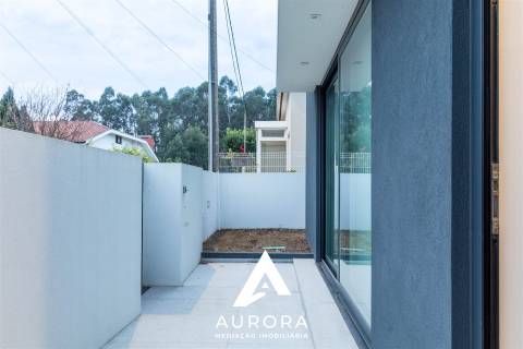 Moradia T3 Venda em São Félix da Marinha,Vila Nova de Gaia
